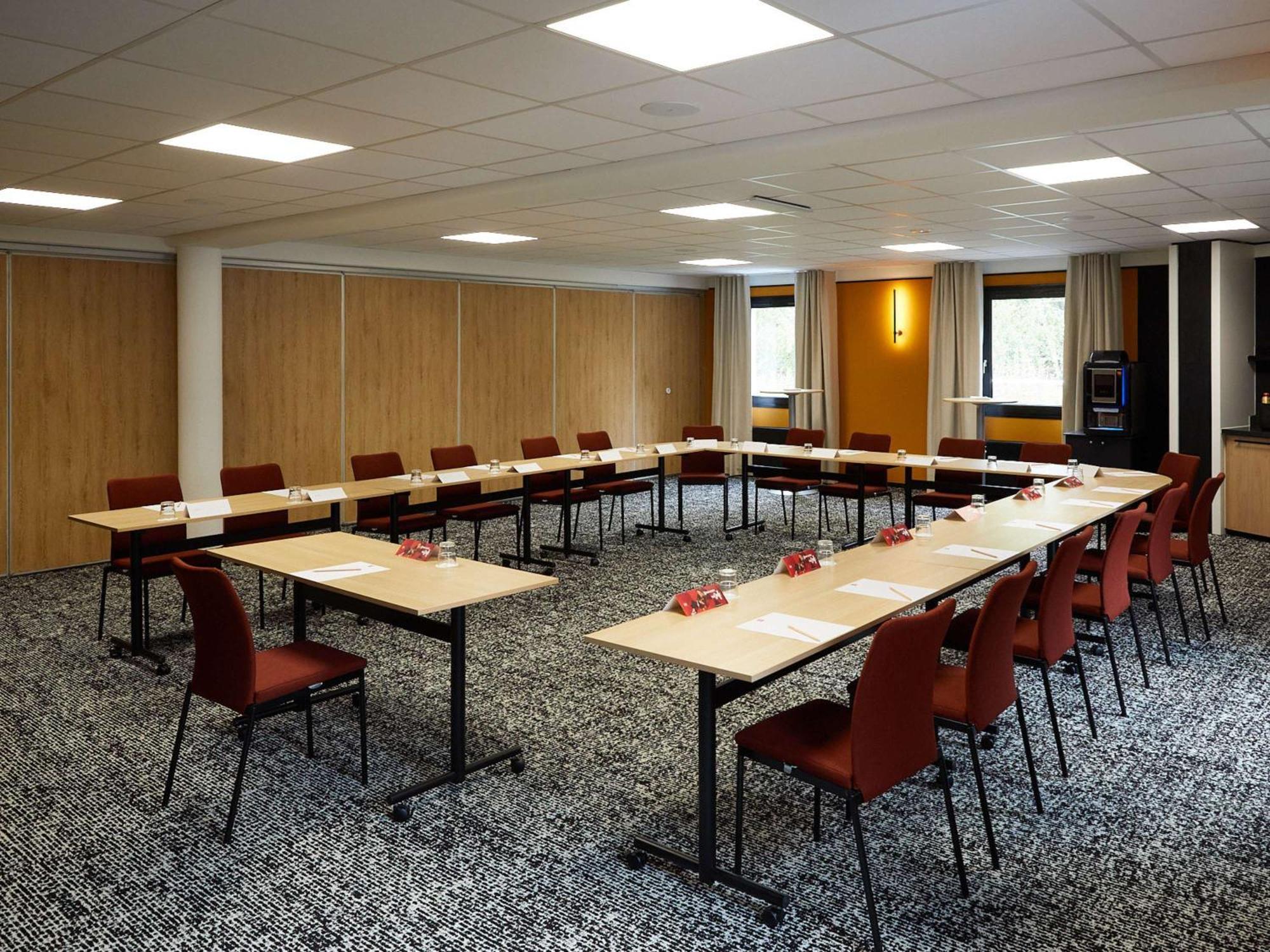 Ibis Europe Chalon Sur Saone Hotel Exterior photo